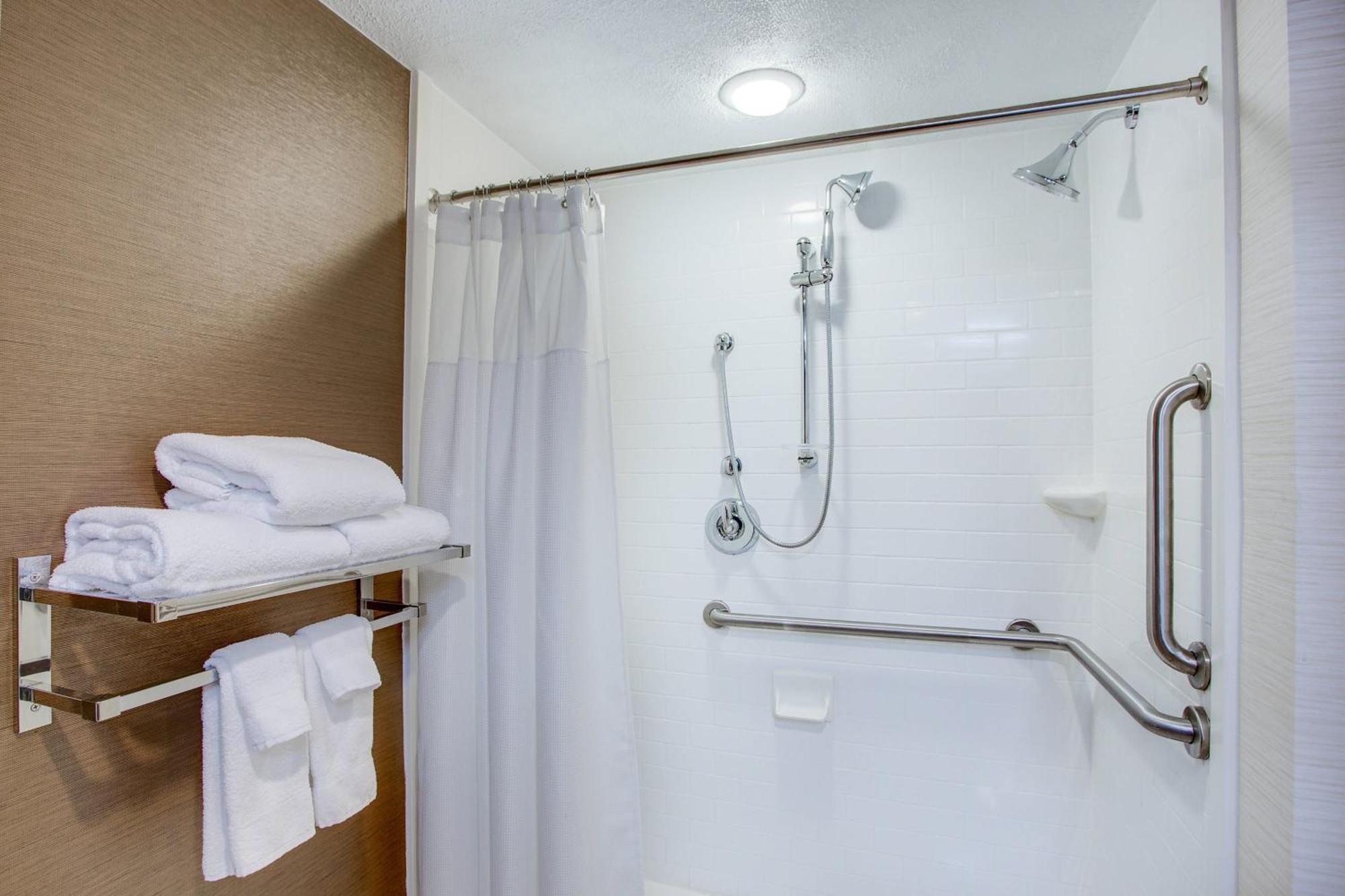 Fairfield Inn By Marriott Burlington Williston Экстерьер фото